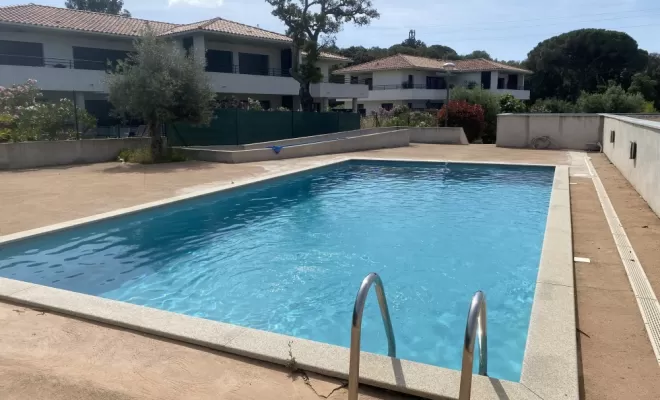 Piscine de la residence